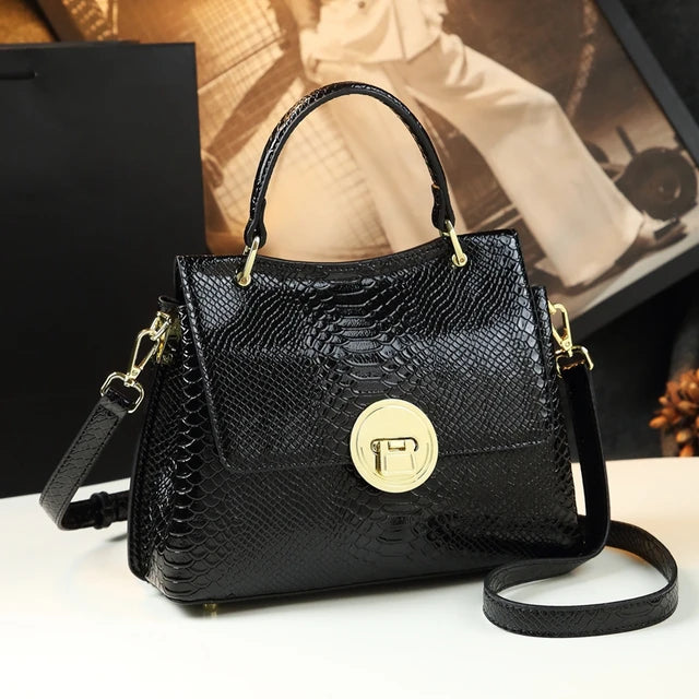 Luxury Fashion Women's Bag Niche Ladies Small Handbag Shoulder Crossbody Bag Laser Craft Genuine Leather Commute Mom Bags Tide