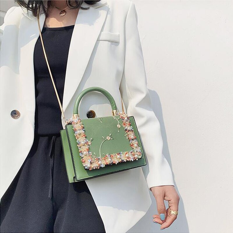 Vintage Flower Lace Handbags Women's Crossbody Bags Fashion Gold Chain Ladies Messenger Bag Evening Clutch Female Purses