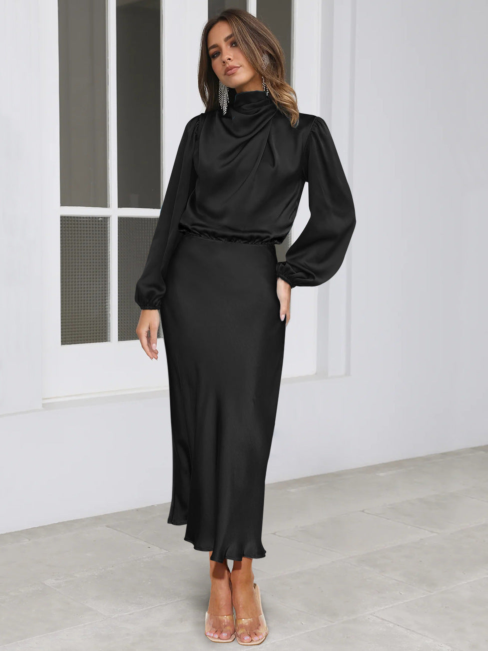 Elegant Temperament Long-sleeved Dress Satin Halterneck Formal Evening Dresses Women Clothing