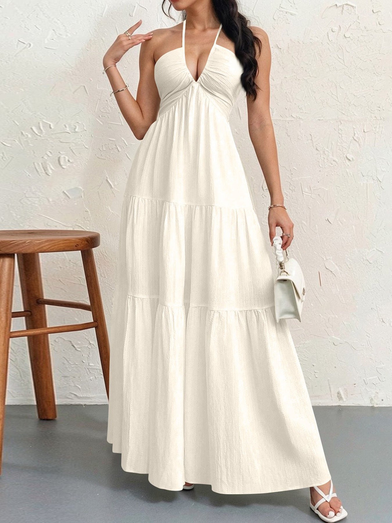 Backless Halterneck V-Neck Pleated A- Line Dress